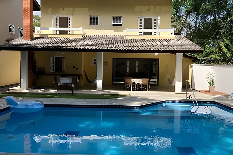 Maravilhosa Casa em Riviera - SP (2)