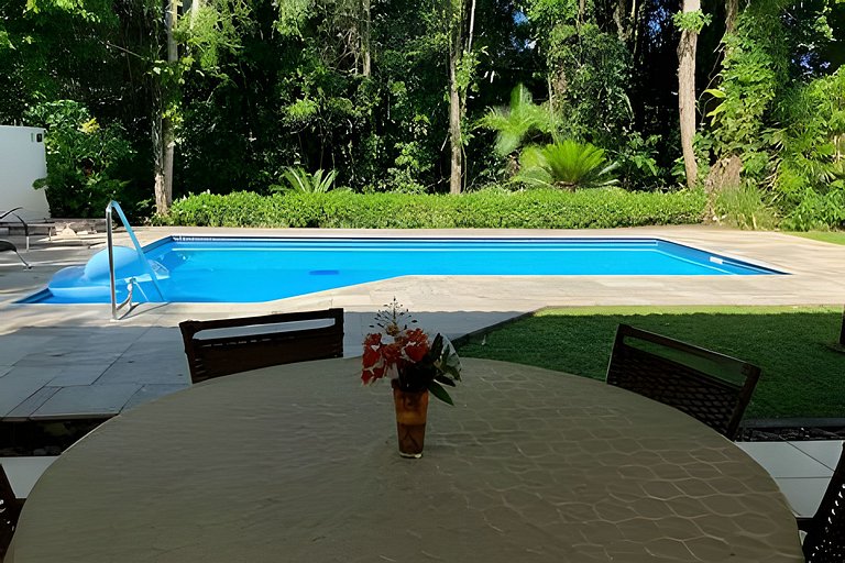 Maravilhosa Casa em Riviera - SP (2)