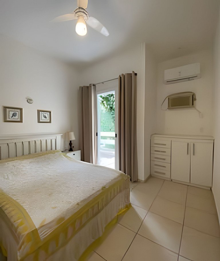 Maravilhosa Casa em Riviera - SP (2)