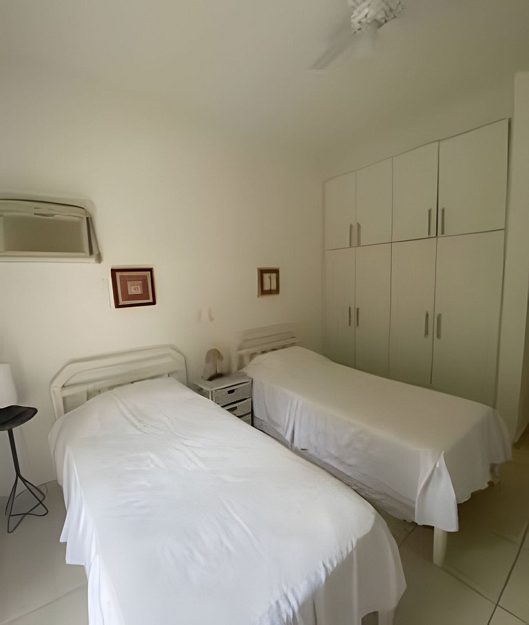 Maravilhosa Casa em Riviera - SP (2)