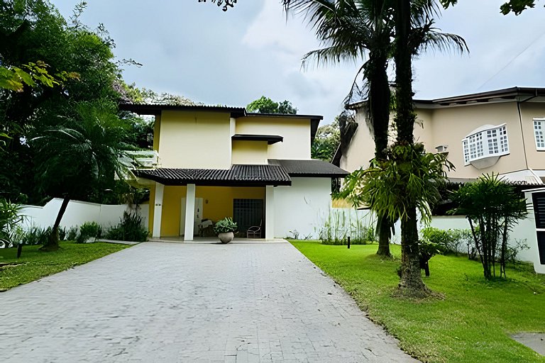 Maravilhosa Casa em Riviera - SP (2)
