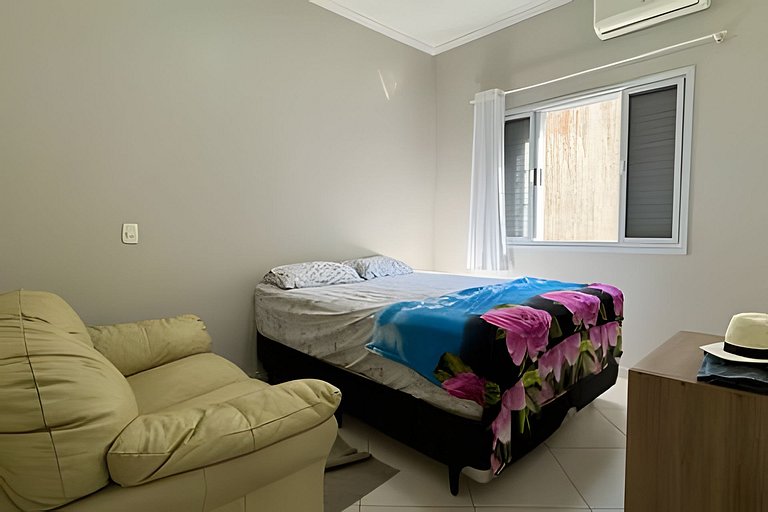 Casa com piscina em Bertioga -SP (1)