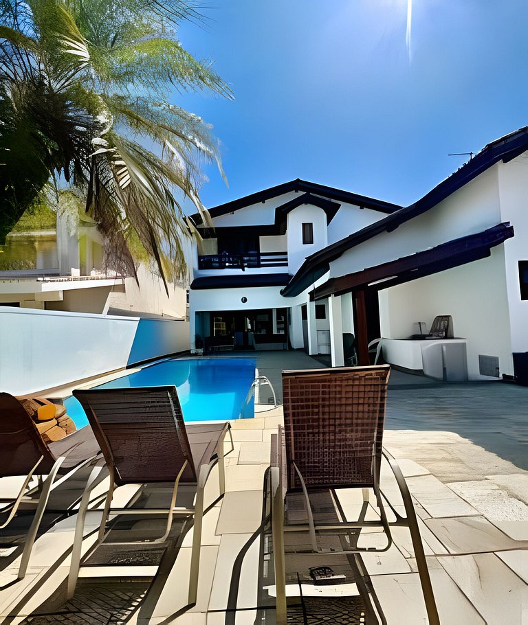 Casa com piscina no Acapulco, Guarujá - SP (3)