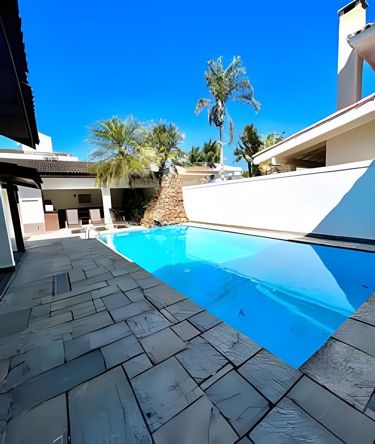 Casa com piscina no Acapulco, Guarujá - SP (3)