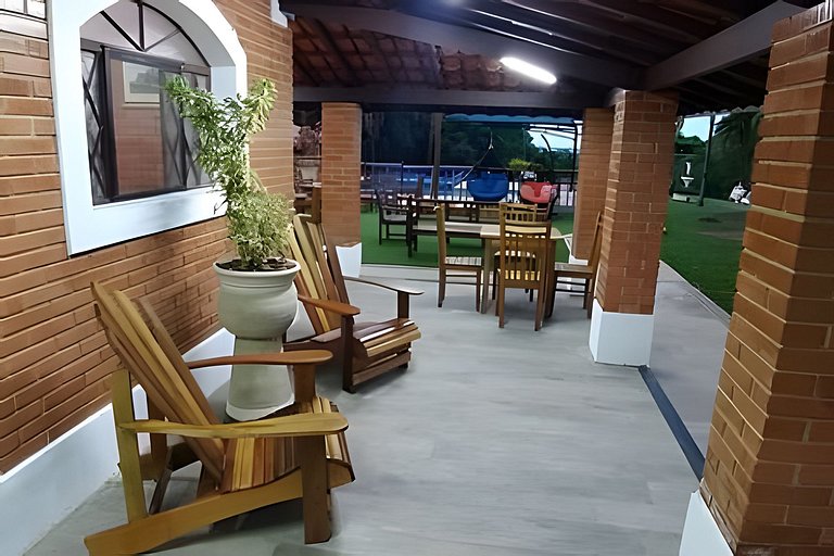 Linda casa em Indaiatuba (Interior de SP)