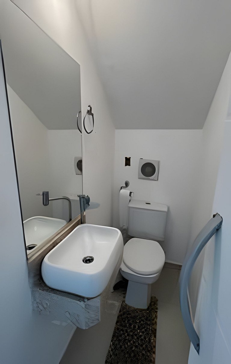 Casa c/ piscina em Cond, Boraceia - SP