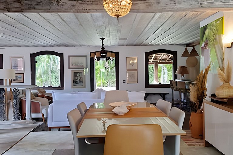 Linda casa em Ilha Bela