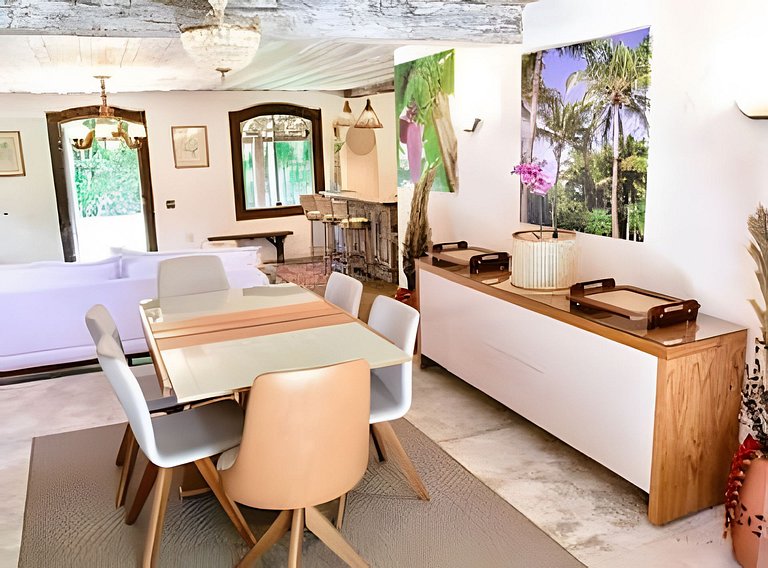 Linda casa em Ilha Bela