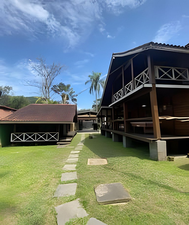 Linda Casa na Praia de Cambury - SP  (4)