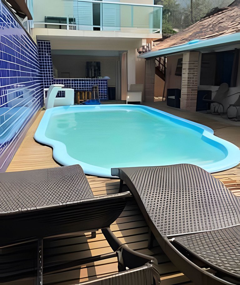 Casa com piscina em Maresias - SP (1)
