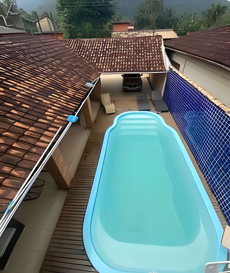 Casa com piscina em Maresias - SP (1)