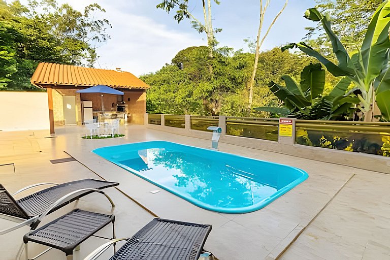 Casa com piscina aquecida e vista (Pirenopolis-GO)