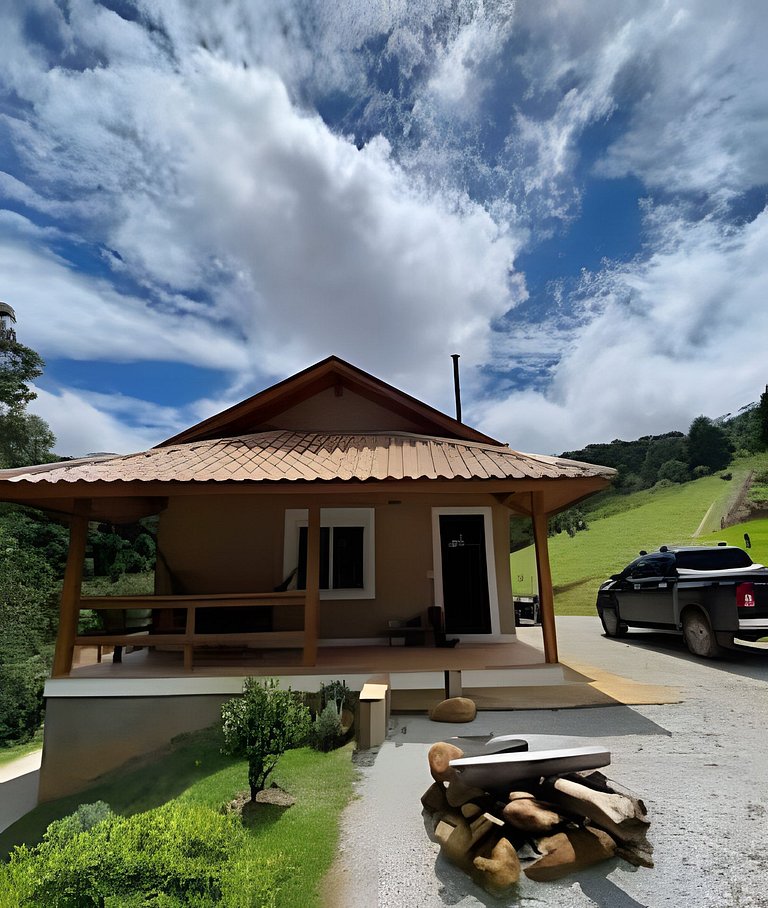 Espetacular casa em Gonçalves - MG (1)