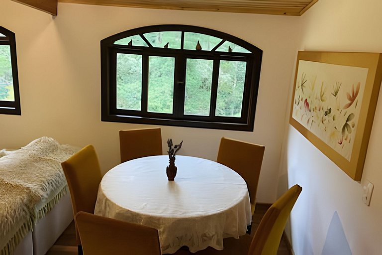 Linda residência em Campos do Jordão - SP