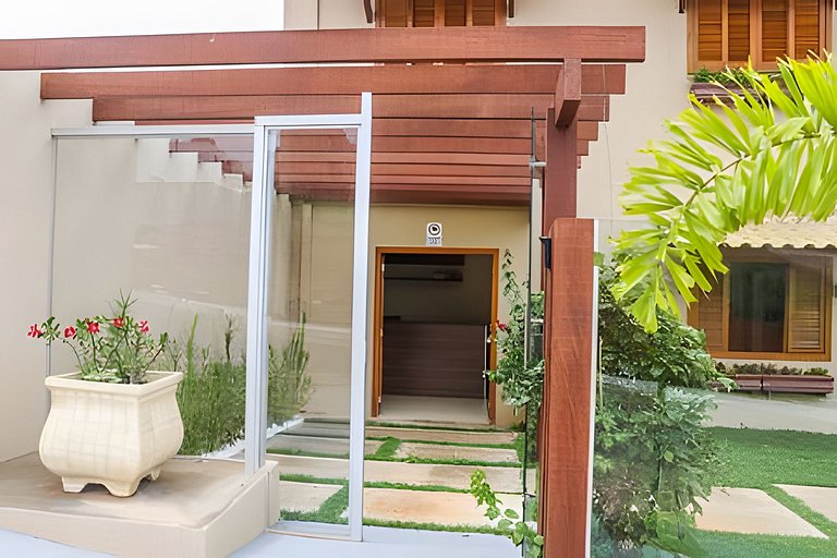 Maravilhosa casa com piscina em Capitólio-MG