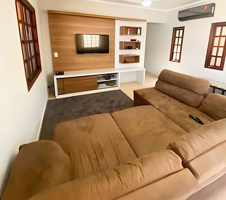 Casa com piscina em Maresias - SP (1)