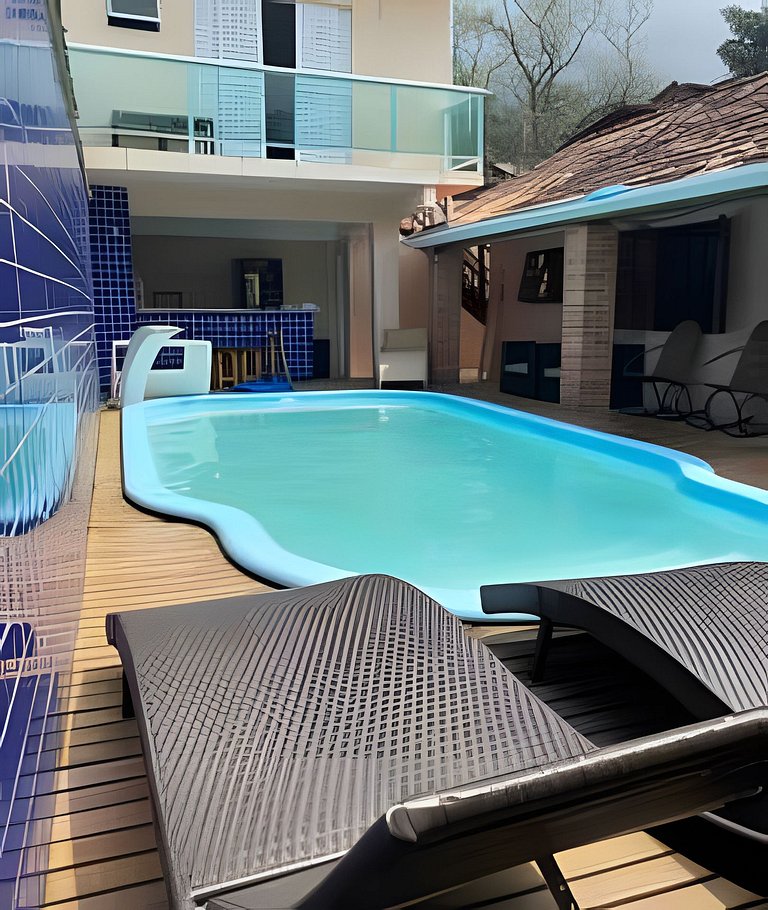 Casa com piscina em Maresias - SP (1)
