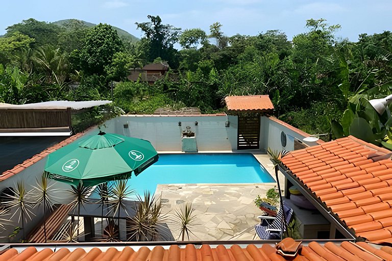 Linda Casa Piscina no Sertão de Cambury - SP (2)