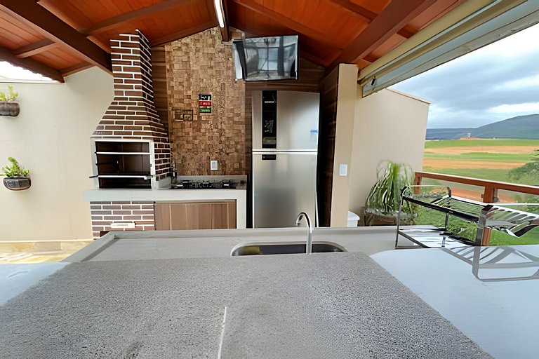 Maravilhosa casa com piscina em Capitólio-MG