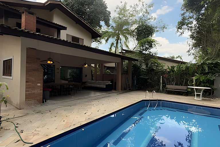 Bela casa em Riviera – SP (6)