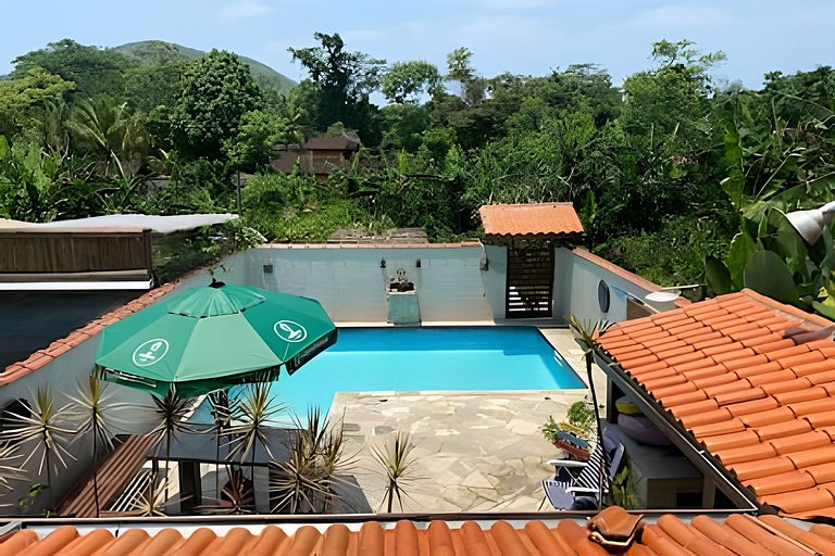 Linda Casa Piscina no Sertão de Cambury - SP (2)