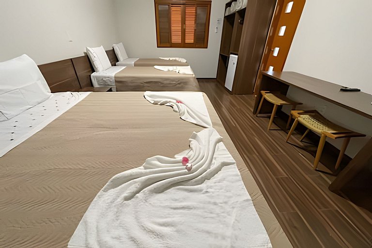 Maravilhosa casa com piscina em Capitólio-MG