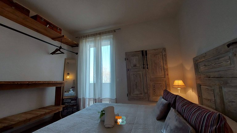 Elegant house at Lago di Garda (5)