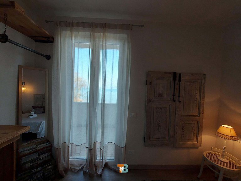 Elegant house at Lago di Garda (5)