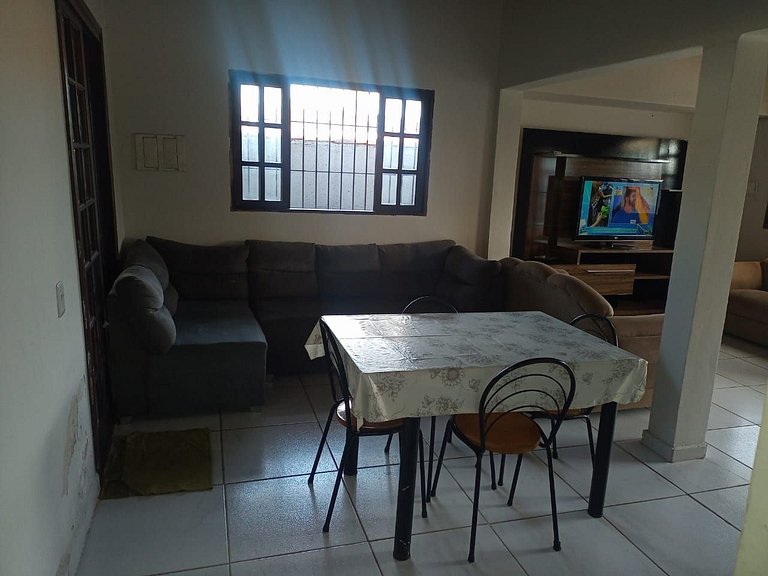 Casa com piscina em Peruíbe (1)