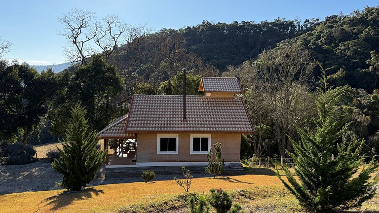 Espetacular casa em Gonçalves - MG (1)