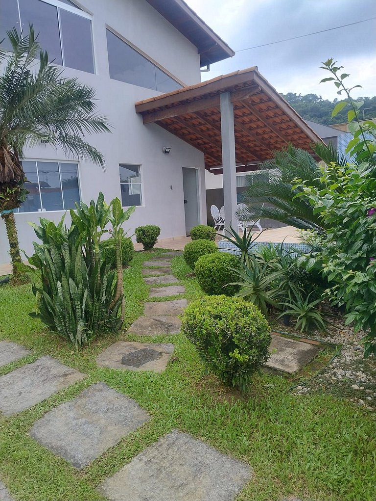 Linda casa em Caraguatatuba