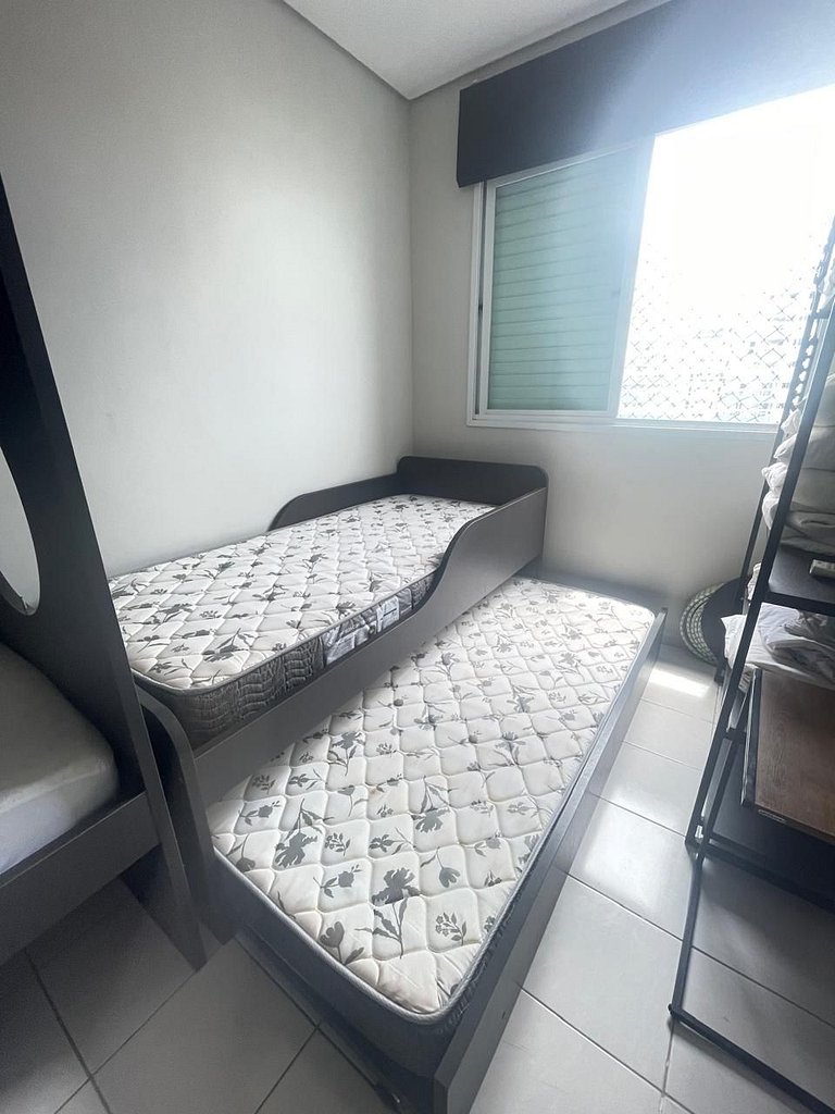 Apartamento na Praia Grande - (4)