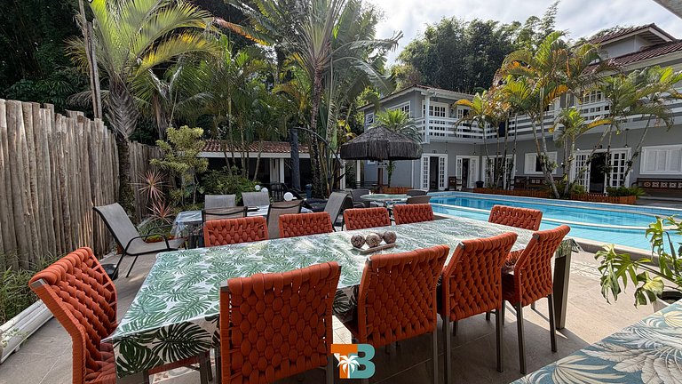 Linda casa na Barra do Sahy 1 (Litoral Norte - SP)