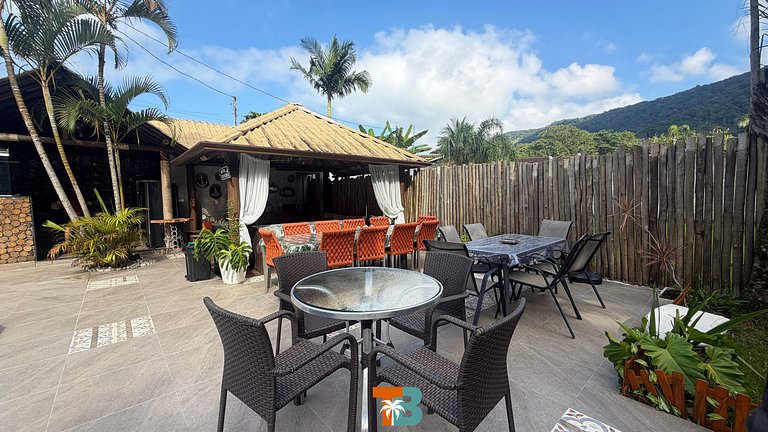 Linda casa na Barra do Sahy 1 (Litoral Norte - SP)