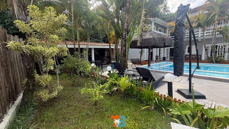 Linda casa na Barra do Sahy 1 (Litoral Norte - SP)