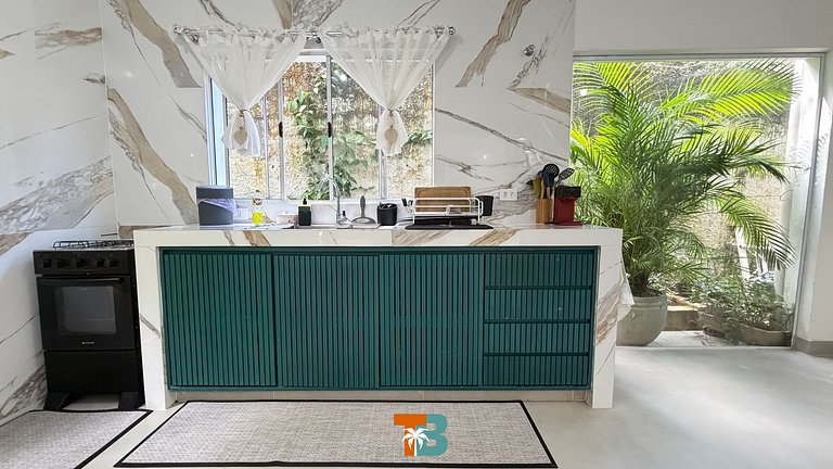 Linda casa na Barra do Sahy 1 (Litoral Norte - SP)